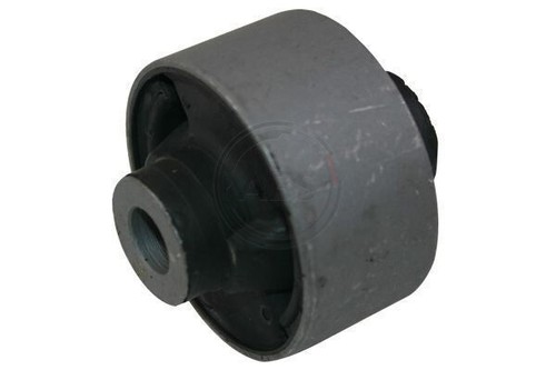 Control arm trailing bush - control,